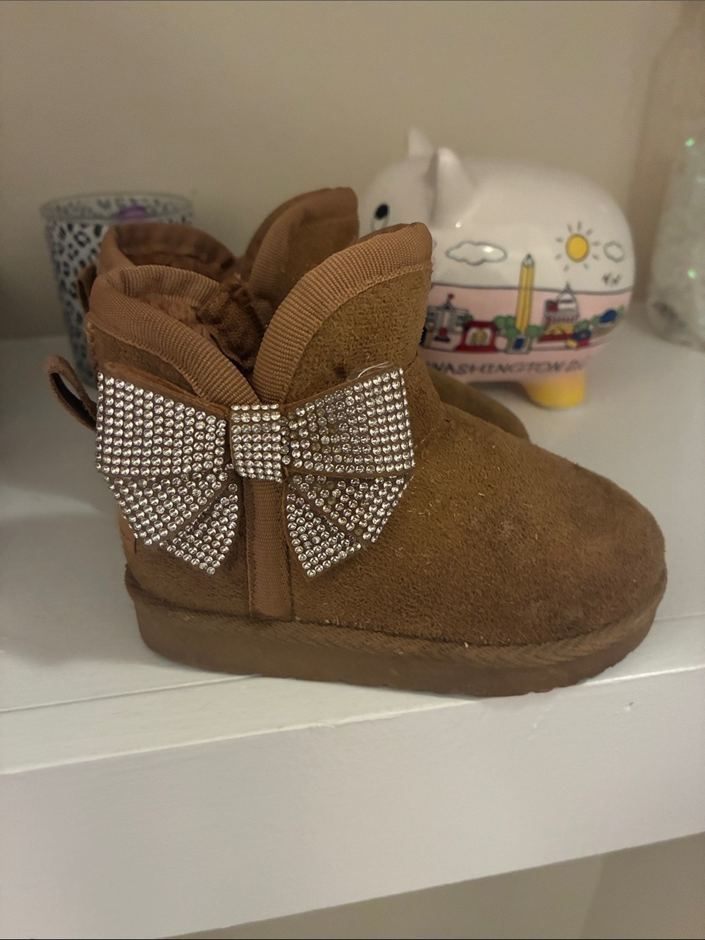 bebe Tan Bow Embellished Toddler Boots